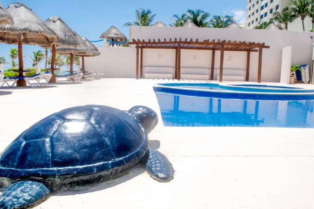 Ocean Front Villa Marlin, Best Location In Hotel Zone #109 Cancun Dış mekan fotoğraf